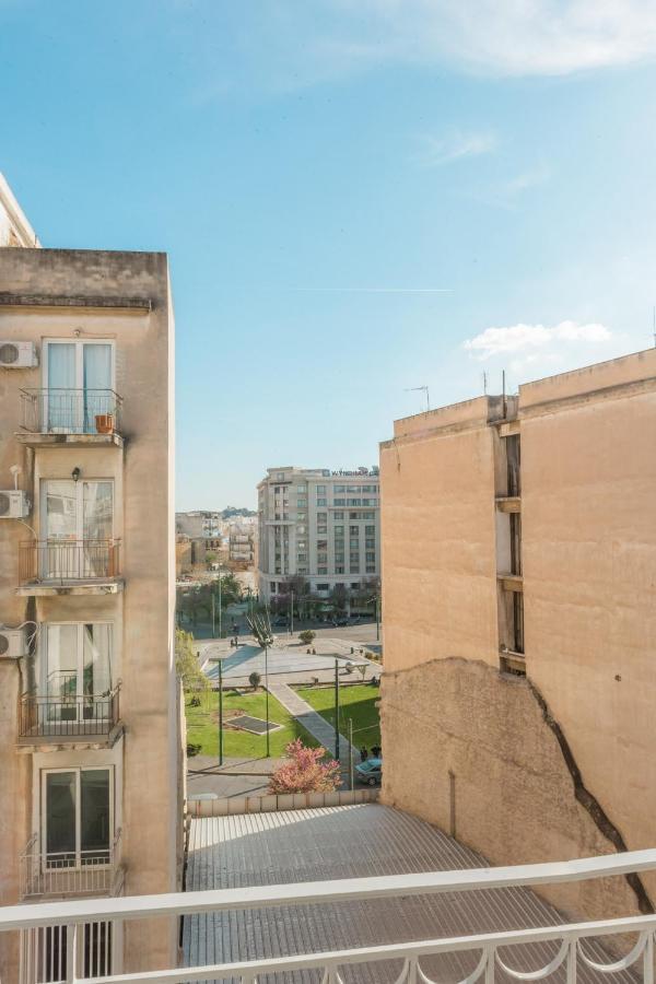 100M2 Luxury Apartment In The Heart Of Athens - Living Stone Emerald Exterior foto